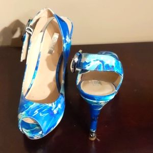 Guess heels light blue